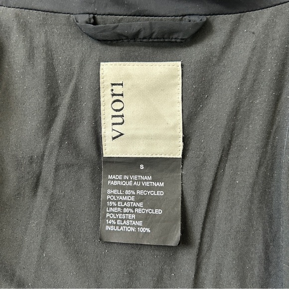 Vuori Jacket Women Small Canyon Insulated Stretch Relaxed Fit Outdoors Black - Picture 7 of 12